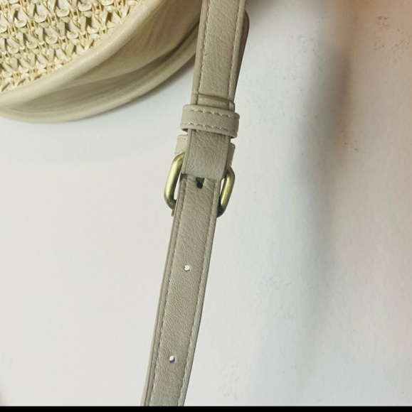 Anthropologie Woven Tote - Picture 5 of 14